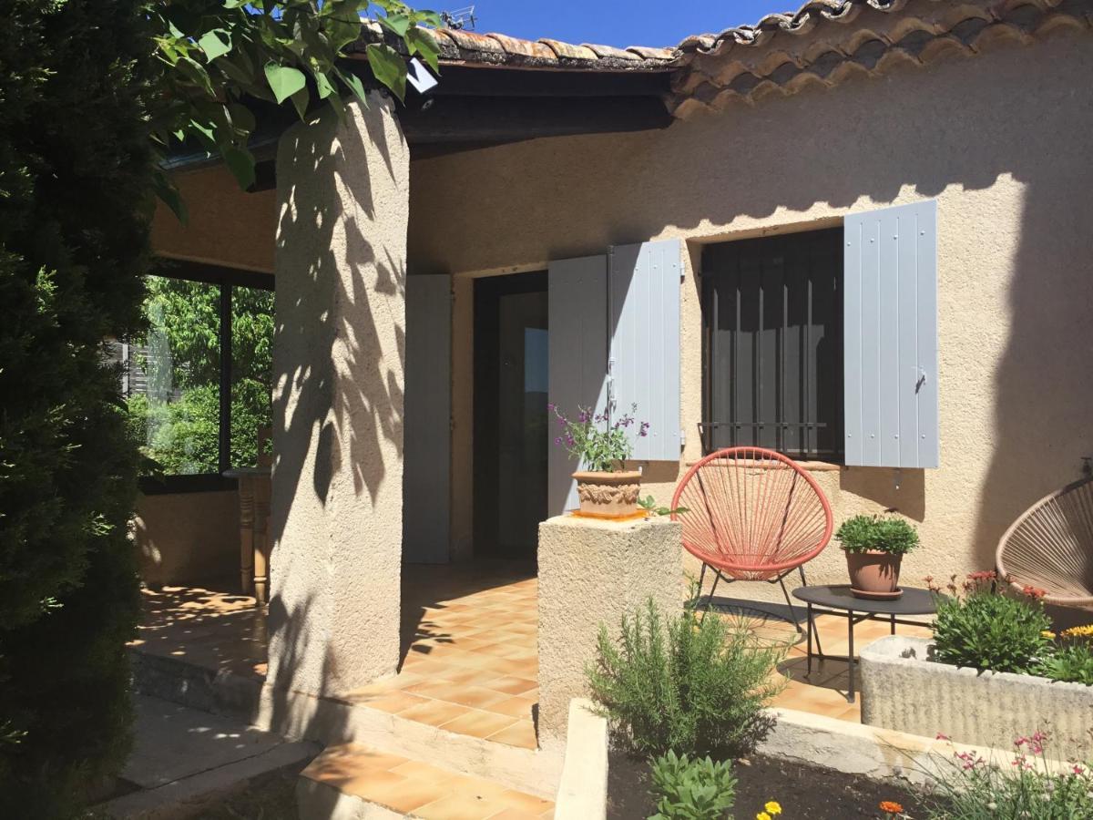 Petit Cocon Dans Le Luberon Apartment Lauris Exterior photo