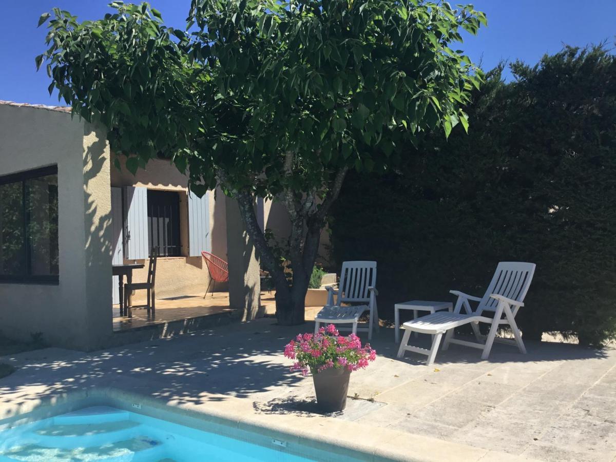 Petit Cocon Dans Le Luberon Apartment Lauris Exterior photo